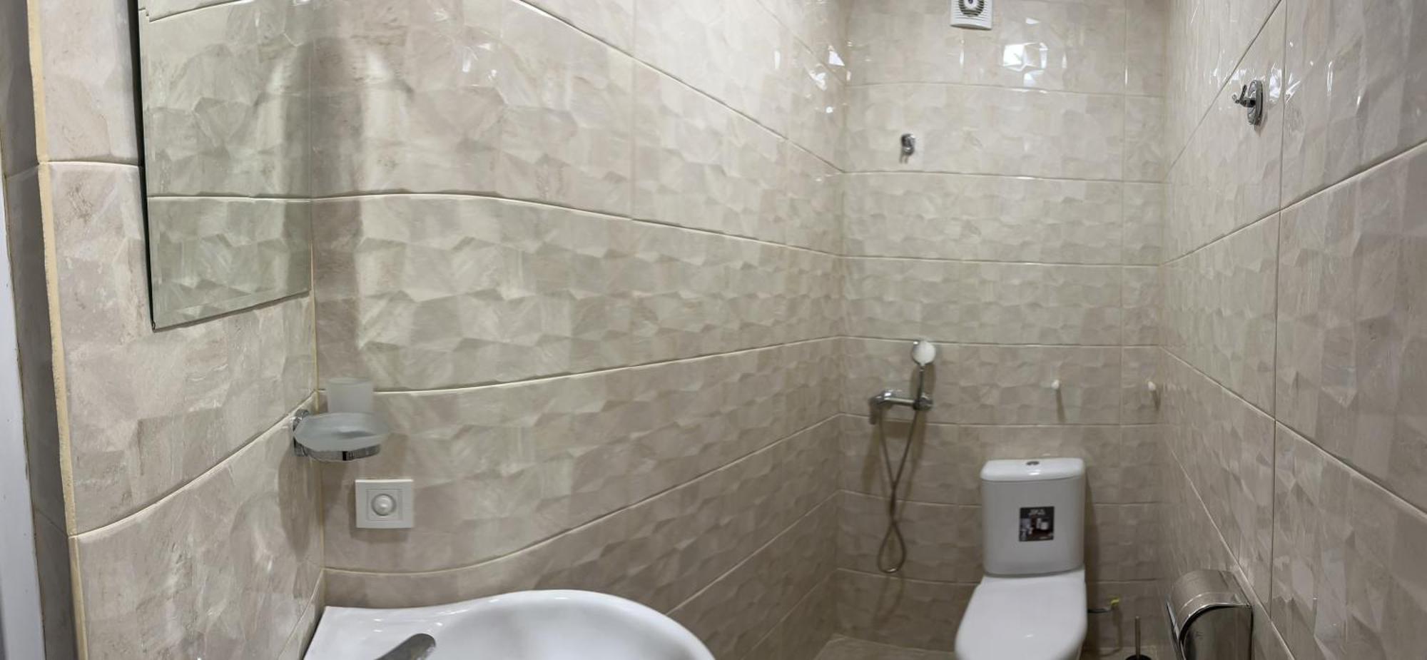 Nid Hotel Tbilisi Eksteriør bilde